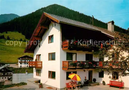 AK / Ansichtskarte Rinnen_Tirol Gaestehaus Berg Hof Rinnen Tirol