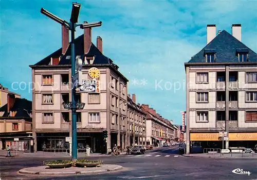 AK / Ansichtskarte Elbeuf Le rond point place du calvaire la rue des martyrs Elbeuf