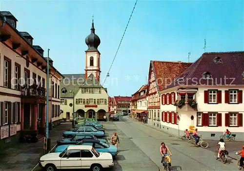 AK / Ansichtskarte Gernsheim Stadthausplatz mit kath Kirche Gernsheim