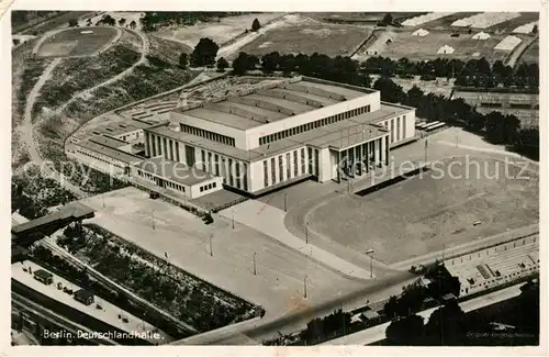 AK / Ansichtskarte Berlin Deutschlandhalle Fliegeraufnahme Berlin