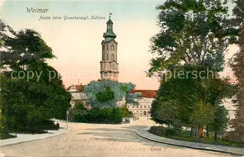 AK / Ansichtskarte Weimar_Thueringen Partie beim Grossherzoglichen Schloss Weimar Thueringen