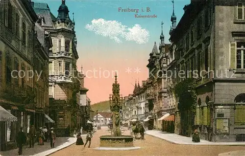 AK / Ansichtskarte Freiburg_Breisgau Kaiserstrasse Brunnen Pferdekutsche Freiburg Breisgau
