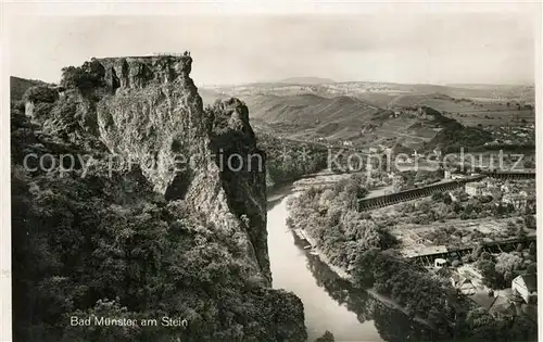 AK / Ansichtskarte Bad_Muenster_Stein_Ebernburg Panorama Rheingrafenstein Felsen Gradierwerke Bad_Muenster
