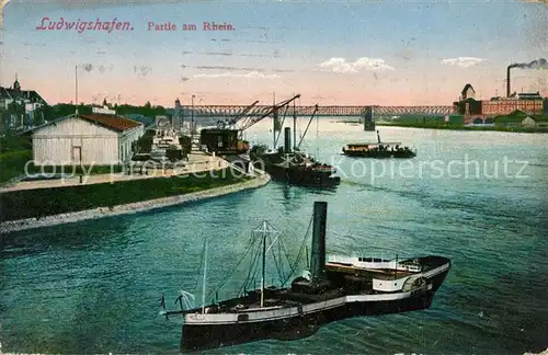 AK / Ansichtskarte Ludwigshafen_Rhein Schiffsanleger Dampfer Rheinbruecke Ludwigshafen Rhein