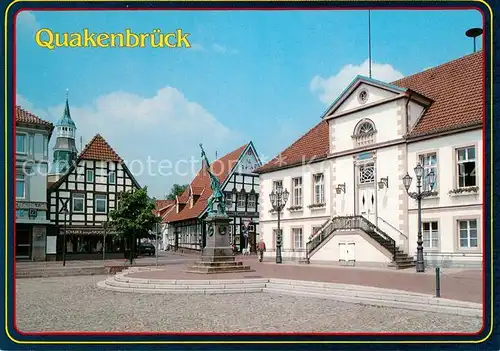 AK / Ansichtskarte Quakenbrueck Marktplatz mit Rathaus Quakenbrueck