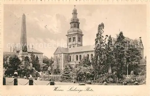 Worms_Rhein Ludwigsplatz Denkmal Kirche Worms Rhein