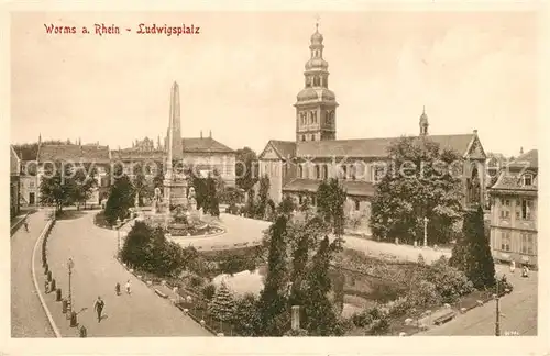 Worms_Rhein Ludwigsplatz Denkmal Kirche Worms Rhein