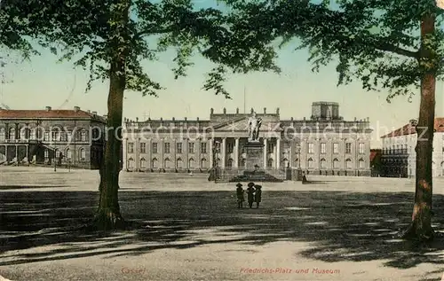 AK / Ansichtskarte Cassel_Kassel Friedrichs Platz und Museum Cassel Kassel