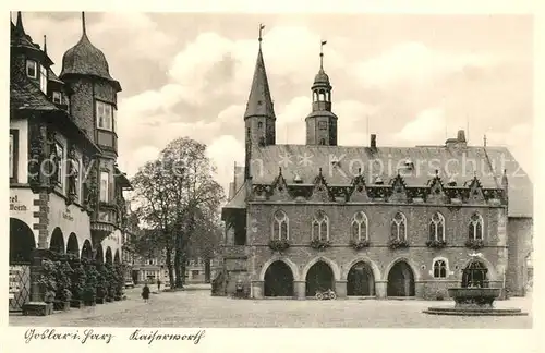 AK / Ansichtskarte Goslar Kaiserworth Gildehaus Historisches Gebaeude Brunnen Goslar