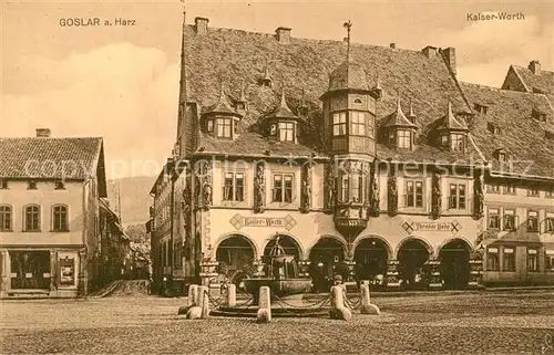 AK / Ansichtskarte Goslar Kaiserworth Gildehaus Historisches Gebaeude Brunnen Goslar