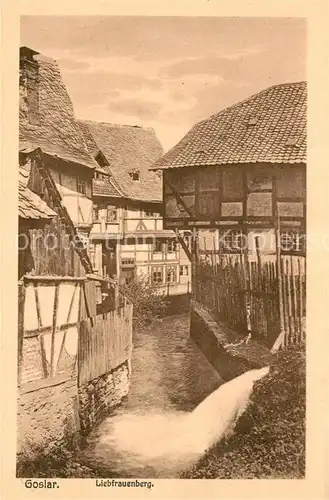 AK / Ansichtskarte Goslar Liebfrauenberg Bach Alte Fachwerkhaeuser Goslar