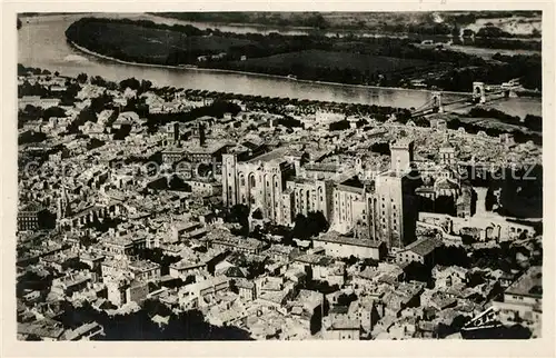 AK / Ansichtskarte Avignon_Vaucluse Palais des Papes et le Rhone vue aerienne Avignon Vaucluse