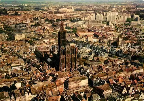 AK / Ansichtskarte Strasbourg_Alsace Vue Aerienne Cathedrale Quartier de l Esplanade  Strasbourg Alsace