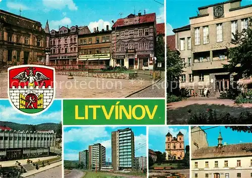 AK / Ansichtskarte Litvinov Stadtplatz Rathaus Hochhaeuser Schloss Litvinov