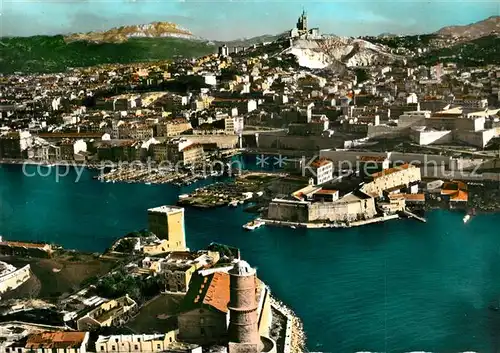 AK / Ansichtskarte Marseille_Bouches du Rhone Vue aerienne Vieux Port avec les Forts St Jean et St Nicolas Basilique Notre Dame de la Garde Marseille