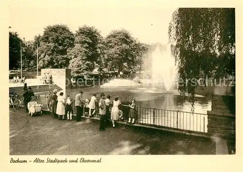 AK / Ansichtskarte Bochum Alter Stadtpark Ehrenmal Bochum
