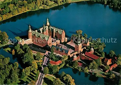 AK / Ansichtskarte Hillerod Fliegeraufnahme Frederiksborg Slot Hillerod