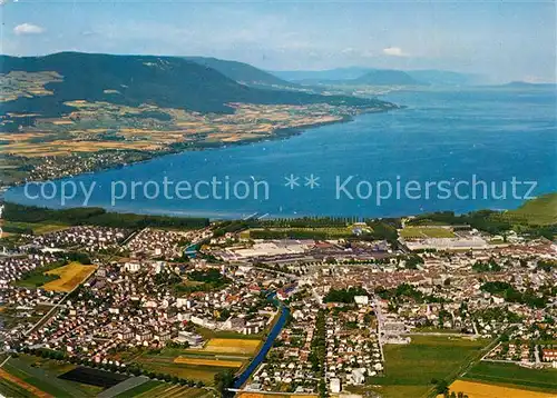 AK / Ansichtskarte Yverdon_VD Fliegeraufnahme Lac de Neuchatel Yverdon_VD