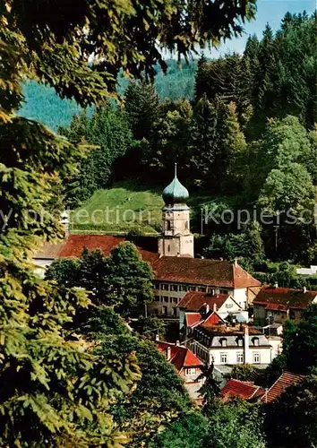 AK / Ansichtskarte Triberg_Schwarzwald Ortsansicht mit Wallfahrtskirche Kurort Triberg Schwarzwald