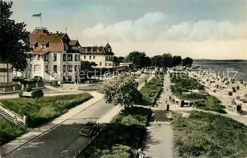 AK / Ansichtskarte Zinnowitz_Ostseebad Kurhotels Uferstrasse Strand Promenade Buetten Zinnowitz_Ostseebad