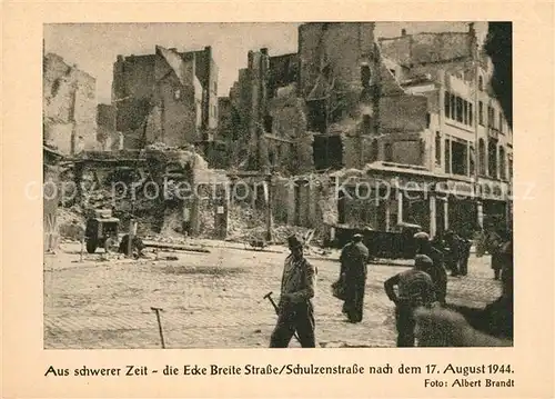 AK / Ansichtskarte Trebel Aus schwerer Zeit Ecke Breite Strasse Schulzenstrasse nach 17. August 1944 Truemmer Ruinen 2. Weltkrieg Trebel