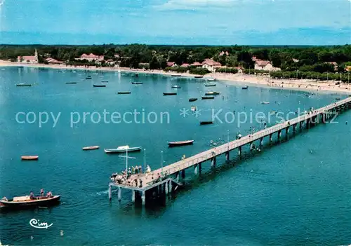AK / Ansichtskarte Andernos les Bains Fliegeraufnahme Strand und Seebruecke Andernos les Bains