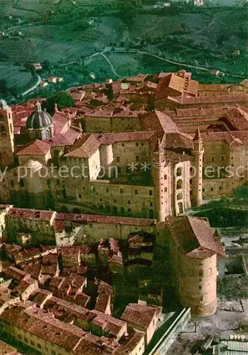 AK / Ansichtskarte Urbino Fliegeraufnahme Herzogliches Palast Urbino