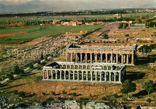 AK / Ansichtskarte Paestum Fliegeraufnahme Panorama Tempel Paestum