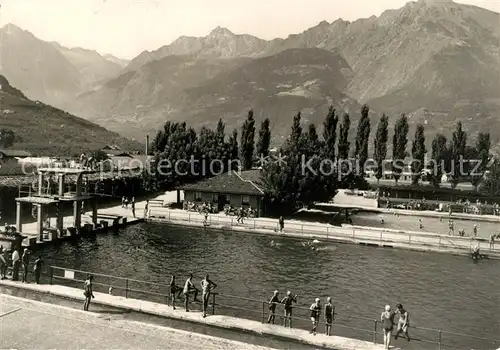 AK / Ansichtskarte Merano_Suedtirol Schwimmbad Merano Suedtirol