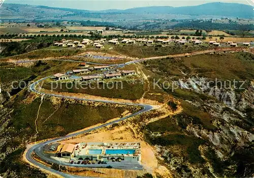 AK / Ansichtskarte Villeneuve de Berg Fliegeraufnahme Village de Vacances Force Mal Villeneuve de Berg