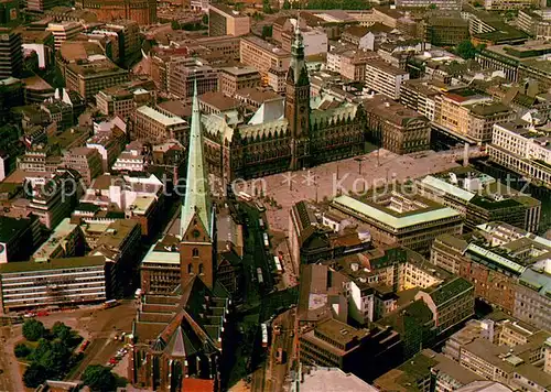 AK / Ansichtskarte Hamburg St Petrikirche Rathaus Markt Fliegeraufnahme Hamburg
