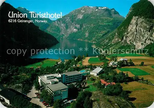AK / Ansichtskarte Geiranger Fliegeraufnahme Union Turisthotel Geiranger