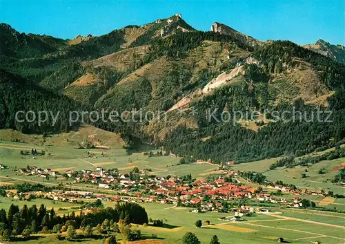 AK / Ansichtskarte Unterammergau mit Puerschling Teufelstaettkopf Laubeneck und Hennenkopf Unterammergau