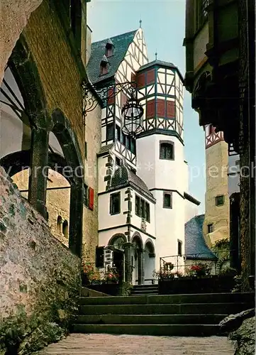 AK / Ansichtskarte Wierschem Burg Eltz Burghof Wierschem