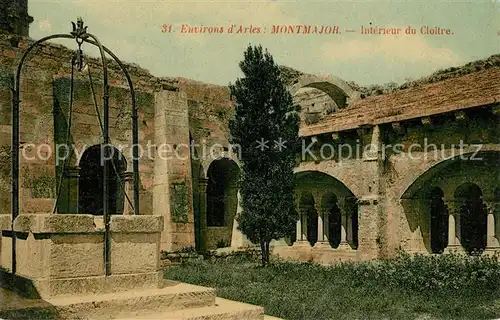 AK / Ansichtskarte Montmajour Interieur du Cloitre Montmajour