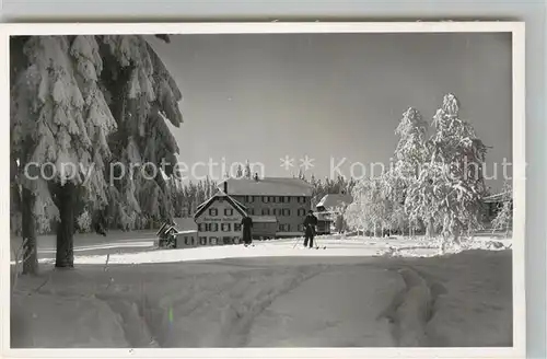 AK / Ansichtskarte Zuflucht Hotel Schmelzle Winterlandschaft Langlaeufer Zuflucht