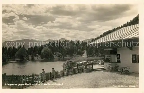 AK / Ansichtskarte Garmisch Partenkirchen Pflegersee Seehaus Wettersteinwand Dreitorspitze Garmisch Partenkirchen
