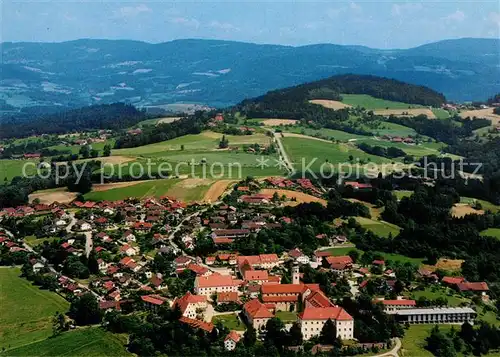 AK / Ansichtskarte Windberg_Niederbayern Praemonstratenser Abtei Windberg Fliegeraufnahme Windberg Niederbayern