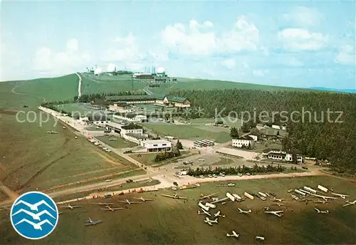 AK / Ansichtskarte Wasserkuppe_Rhoen Fliegeraufnahme Berg der Segelflieger Wasserkuppe Rhoen