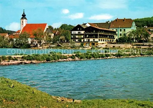 AK / Ansichtskarte Windorf_Niederbayern Teilansicht mit Kirche Windorf Niederbayern