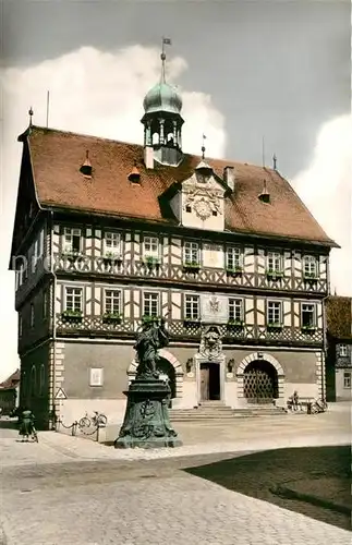 AK / Ansichtskarte Staffelstein_Bad Rathaus Fachwerkhaus Denkmal Staffelstein_Bad