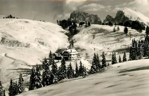 AK / Ansichtskarte Alpe_di_Siusi Albergo Monte Piz Berggasthof Winterpanorama Dolomiten Alpe_di_Siusi