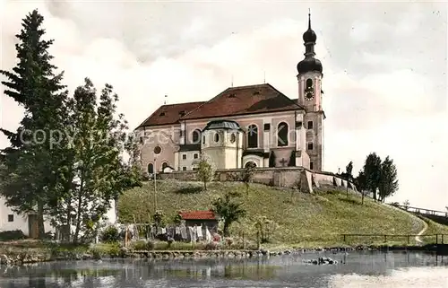 AK / Ansichtskarte Breitbrunn_Chiemsee Kirche Breitbrunn Chiemsee