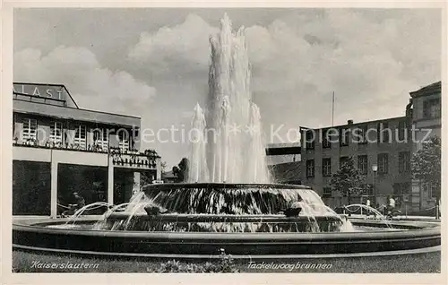 AK / Ansichtskarte Kaiserslautern Fackelwoogbrunnen Kaiserslautern