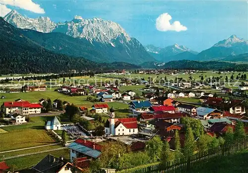AK / Ansichtskarte Wallgau mit Tiefenkarspitze und Karwendelspitze Wallgau