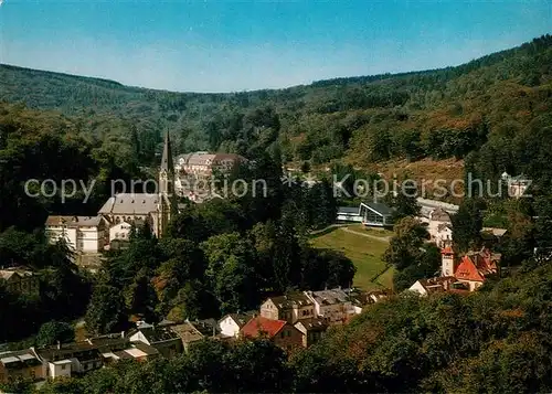 AK / Ansichtskarte Schlangenbad_Taunus Teilansicht mit Kirche Schlangenbad_Taunus
