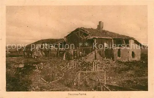 AK / Ansichtskarte Bayonne_Pyrenees_Atlantiques Ferme Zerstörte Häuser Bayonne_Pyrenees