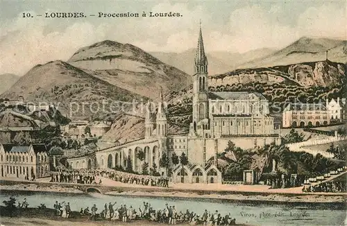 AK / Ansichtskarte Lourdes_Hautes_Pyrenees Procession Basilika Lourdes_Hautes_Pyrenees
