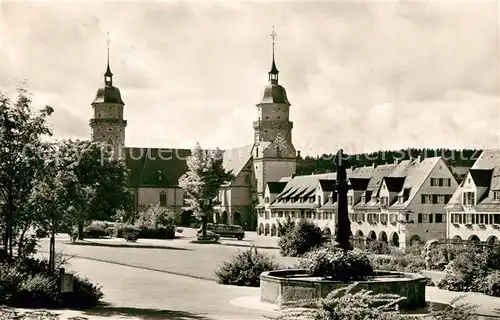 AK / Ansichtskarte Freudenstadt Marktplatz Stadtkirche Kurort im Schwarzwald Freudenstadt