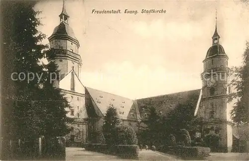 AK / Ansichtskarte Freudenstadt Evangelische Stadtkirche Freudenstadt